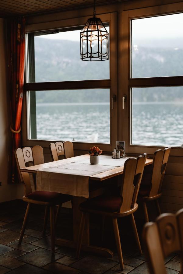Seehotel Schwert Gersau Bagian luar foto