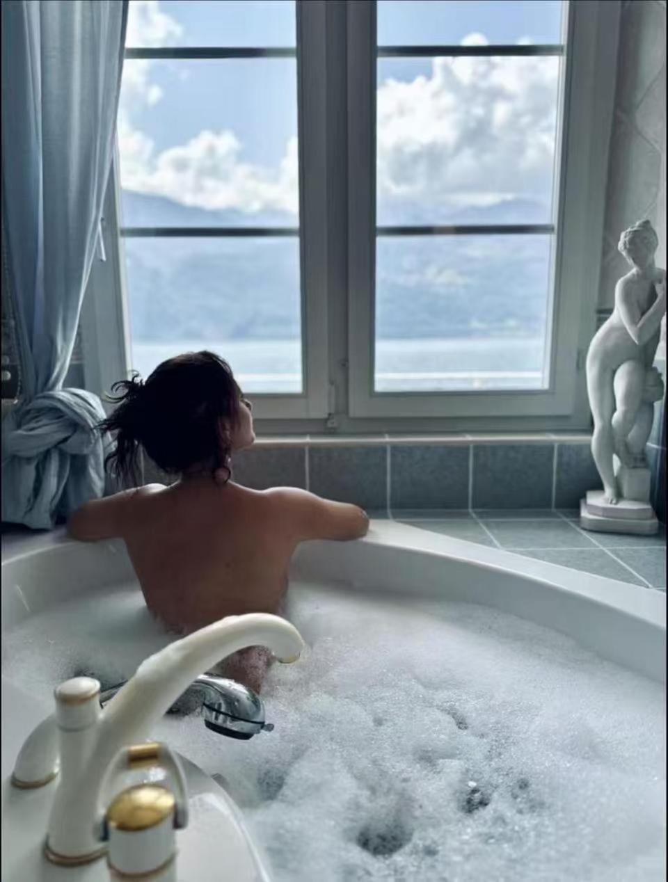 Seehotel Schwert Gersau Bagian luar foto